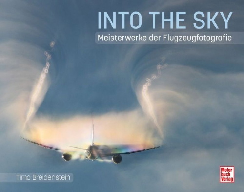 Buchcover und Innenansicht für das Buch: Into the Sky