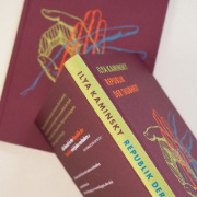Buchcover und Innenansicht für das Buch: Deaf Republic
