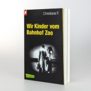 Buchcover und Innenansicht für das Buch: Wir Kinder vom Bahnhof Zoo