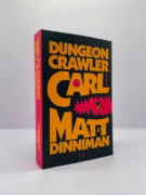 Buchcover und Innenansicht für das Buch: Dungeon Crawler Carl