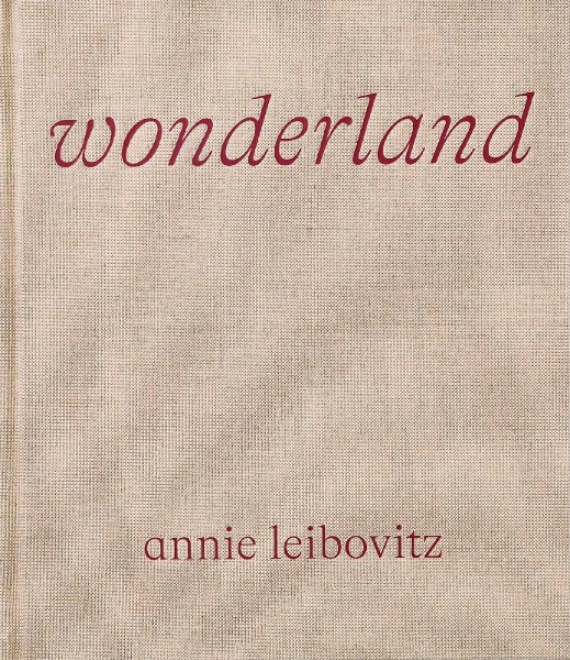 Buchcover und Innenansicht für das Buch: Wonderland