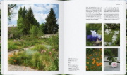 Buchcover und Innenansicht für das Buch: The Writers' Gardens