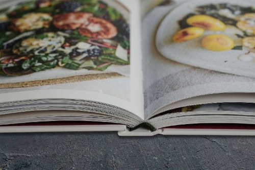 Buchcover und Innenansicht für das Buch: Heimwehküche vegetarisch