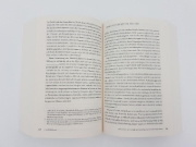 Buchcover und Innenansicht für das Buch: Gewalt und Mitgefühl