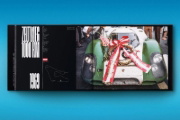 Buchcover und Innenansicht für das Buch: Rainer W. Schlegelmilch. Porsche Racing Moments
