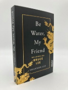 Buchcover und Innenansicht für das Buch: Be Water, My Friend