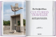 Buchcover und Innenansicht für das Buch: The New York Times. Cultured Traveler. 100 Reisen für Weltenbummler von Agadir bis Yogyakarta