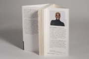Buchcover und Innenansicht für das Buch: Schwarz auf weiß