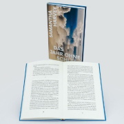 Buchcover und Innenansicht für das Buch: The Shapeless Unease: A Year of Not Sleeping