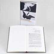 Buchcover und Innenansicht für das Buch: Schwarze Schwäne