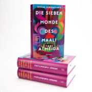 Buchcover und Innenansicht für das Buch: The Seven Moons of Maali Almeida