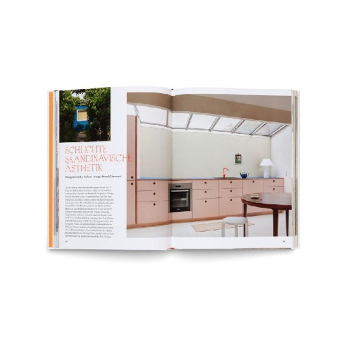 Buchcover und Innenansicht für das Buch: Kitchen Interiors