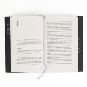 Buchcover und Innenansicht für das Buch: Vom Fällen eines Stammbaums