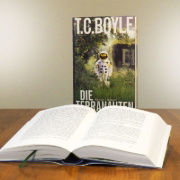 Buchcover und Innenansicht für das Buch: The Terranauts