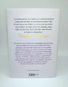 Buchcover und Innenansicht für das Buch: The Light We Carry
