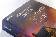 Buchcover und Innenansicht für das Buch: Leuchtturmtänze