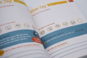 Buchcover und Innenansicht für das Buch: Das 6-Minuten-Tagebuch für Kinder (petrol) (Buch)