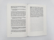 Buchcover und Innenansicht für das Buch: 101 Essays that will change the Way you think
