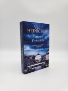 Buchcover und Innenansicht für das Buch: Entfernte Verwandte