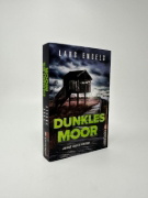 Buchcover und Innenansicht für das Buch: Dunkles Moor