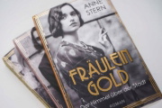 Buchcover und Innenansicht für das Buch: Fräulein Gold: Der Himmel über der Stadt