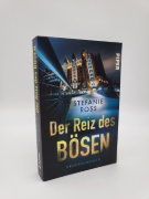 Buchcover und Innenansicht für das Buch: Der Reiz des Bösen
