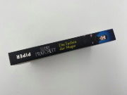 Buchcover und Innenansicht für das Buch: The Colour of Magic