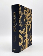 Buchcover und Innenansicht für das Buch: Heir of Illusion
