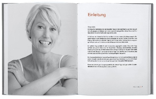 Buchcover und Innenansicht für das Buch: Yoga helt enkelt
