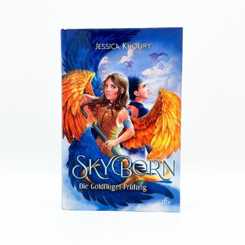 Buchcover und Innenansicht für das Buch: Sparrow Rising - Skyborn 1