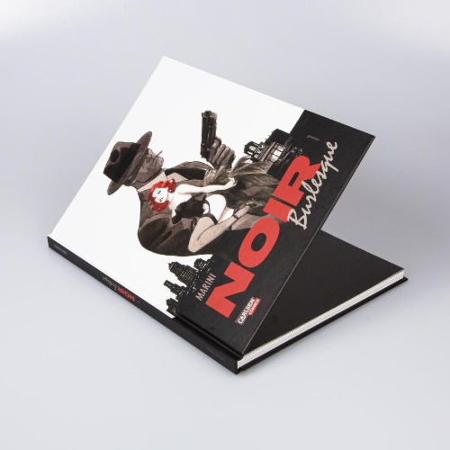 Buchcover und Innenansicht für das Buch: Noir Burlesque