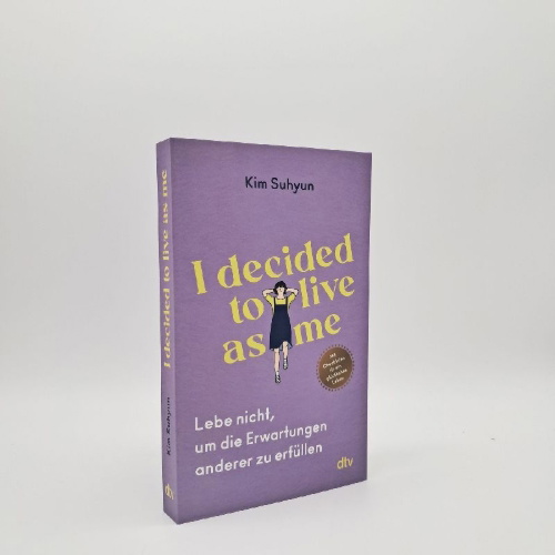 Buchcover und Innenansicht für das Buch: I decided to live as me