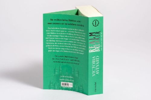 Buchcover und Innenansicht für das Buch: Realm Breaker