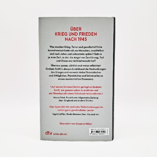 Buchcover und Innenansicht für das Buch: Twelve Post-War Tales