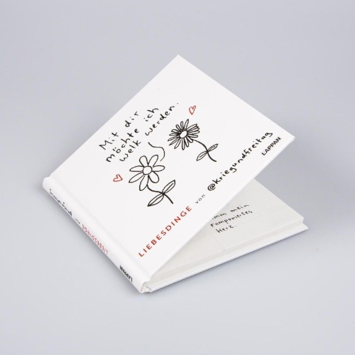 Buchcover und Innenansicht für das Buch: Liebesdinge von @kriegundfreitag
