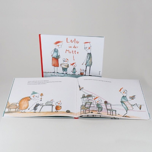 Buchcover und Innenansicht für das Buch: Lulu in der Mitte