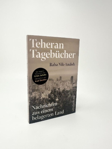 Buchcover und Innenansicht für das Buch: Tehran Diaries