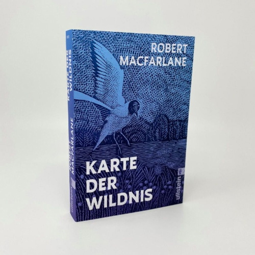 Buchcover und Innenansicht für das Buch: The Wild Places