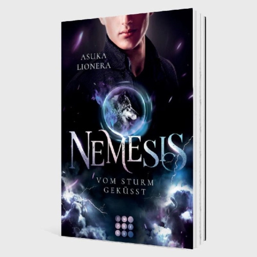 Buchcover und Innenansicht für das Buch: Nemesis 2: Vom Sturm geküsst
